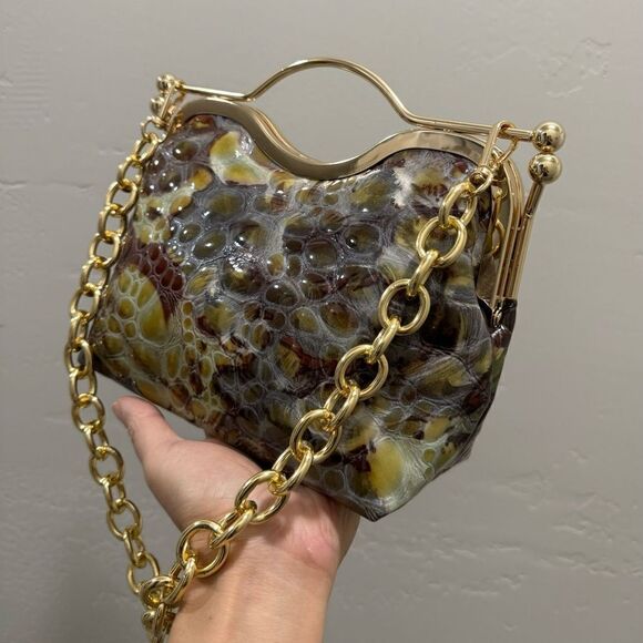 Unique Embossed Cowhide Handmade Double Kisslock Handbag, Includes Small Clutch - Picture 13 of 16